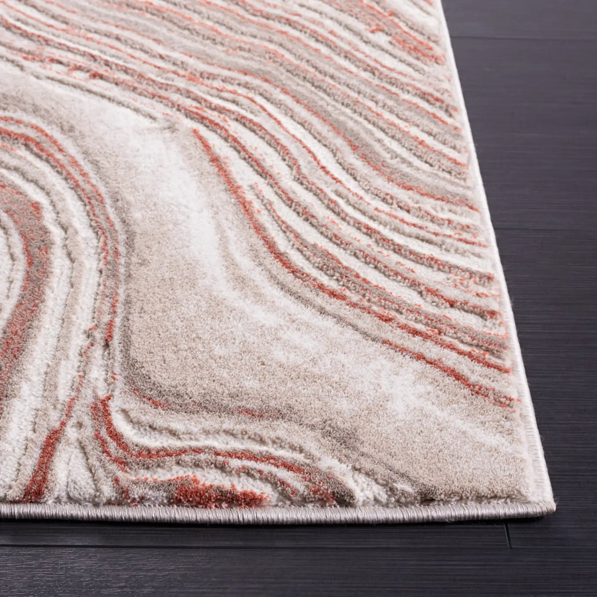 Safavieh Meadow 500 4'-0" x 6'-0" Rug in Rust / Ivory