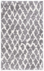 Safavieh Berber Shag 3'-0" x 5'-0" Rug in Light Grey / Cream