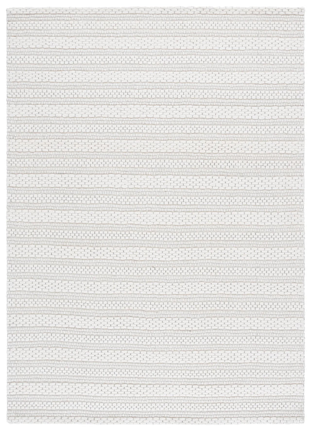 Safavieh Marbella 4'-0" x 6'-0" Rug in Ivory