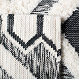 Safavieh Natura 4'-0" x 6'-0" Rug in Ivory / Black