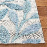 Safavieh Southampton 4'-0" x 6'-0" Rug in Blue
