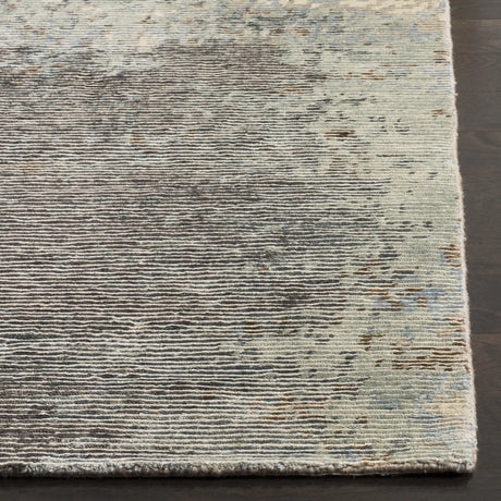Safavieh Tiffany 6'-0" x 9'-0" Rug in Blue / Silver