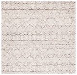 Safavieh Classic Vintage 6'-0" x 6'-0" Rug in Natural / Ivory