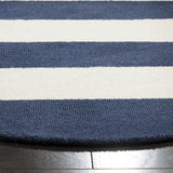 Safavieh Safavieh Kids 5'-0" x 5'-0" Rug in Navy / Ivory