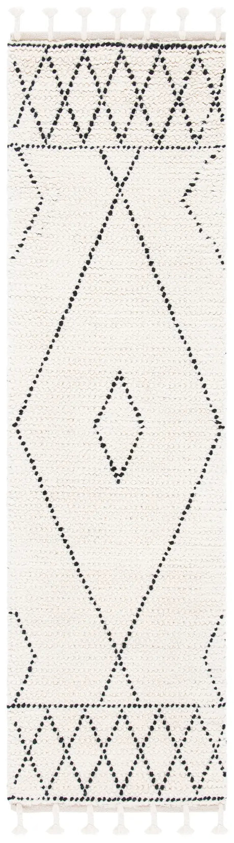Safavieh Casablanca 2'-3" x 8'-0" Rug in Ivory / Black