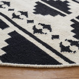 Safavieh Dhurries 6'-0" x 6'-0" Rug in Black / Ivory