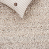 Safavieh Natura 4'-0" x 6'-0" Rug in Beige