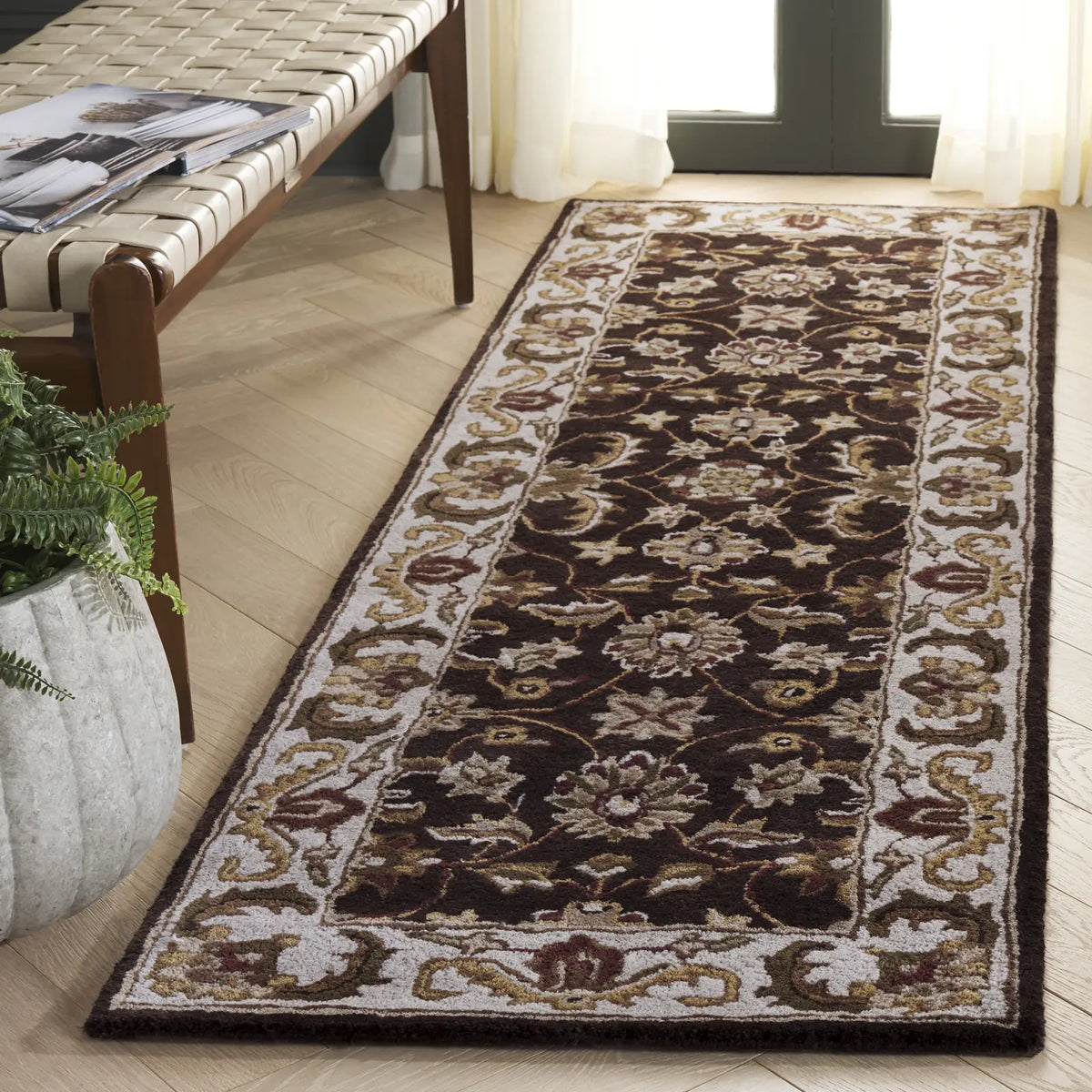 Safavieh Royalty 2'-3" x 7'-0" Rug in Chocolate / Beige