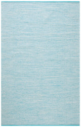 Safavieh Montauk 4'-0" x 6'-0" Rug in Aqua / Blue