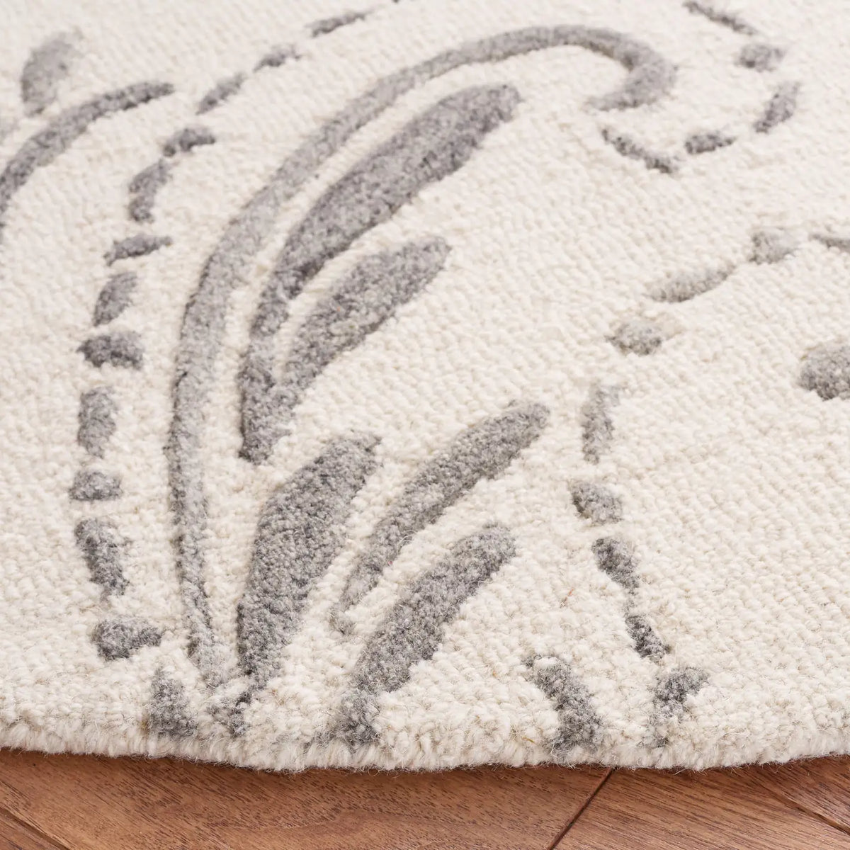 Safavieh Jardin 6'-0" x 6'-0" Rug in Ivory / Grey