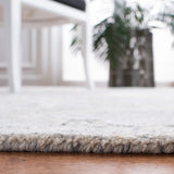 Safavieh Glamour 4'-0" x 6'-0" Rug in Silver / Ivory
