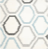 Safavieh Dhurries 6'-0" x 6'-0" Rug in Ivory / Multi