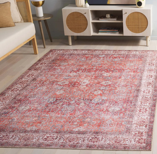 Safavieh Vintage Serapi 600 5'-1" x 7'-6" Rug in Red / Navy