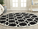 Safavieh Chatham 7'-0" x 7'-0" Rug in Black / Ivory