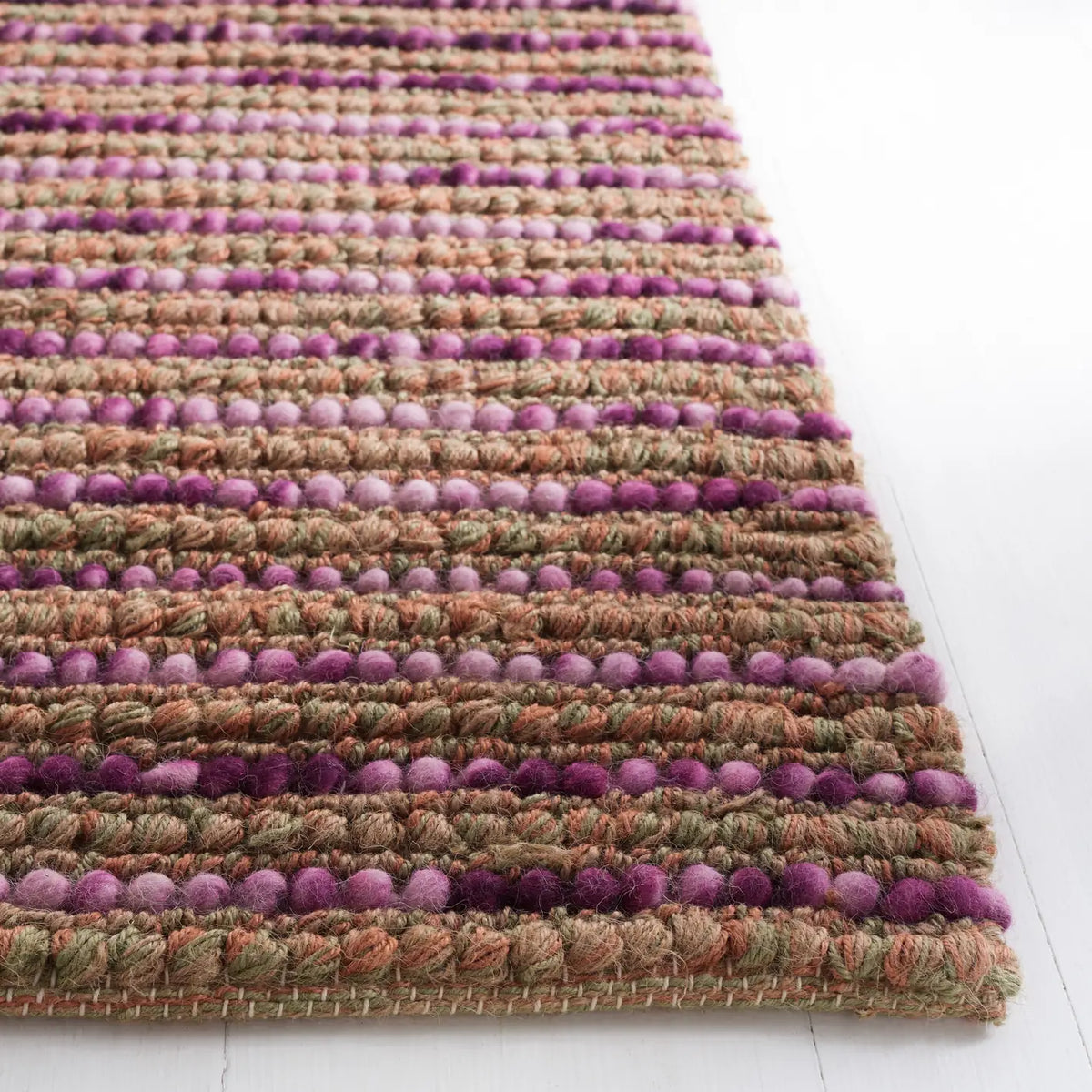 Safavieh Bohemian 4'-0" x 6'-0" Rug in Purple / Multi