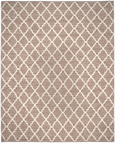 Safavieh Montauk 10'-0" x 14'-0" Rug in Beige / Ivory