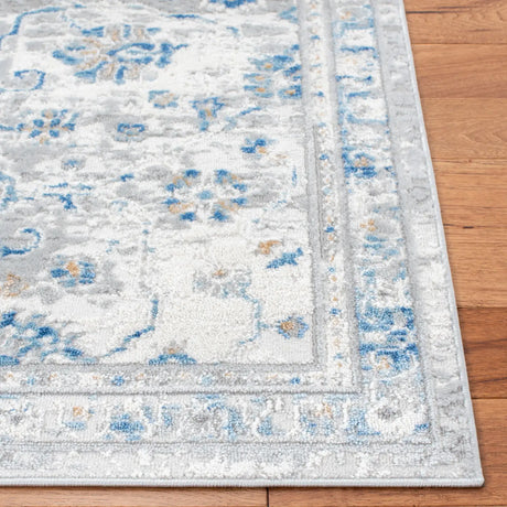 Safavieh Shivan 100 4'-0" x 6'-0" Rug in Ivory / Blue