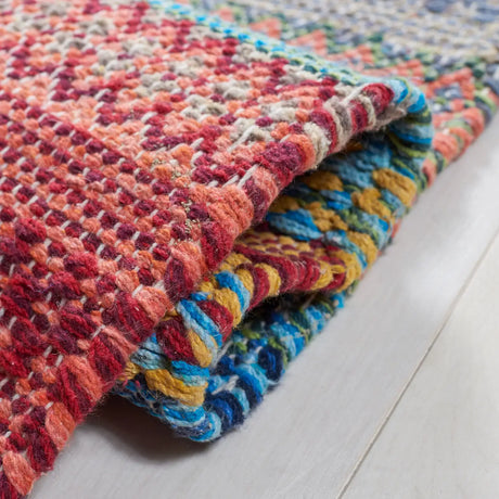 Safavieh Kilim 4'-0" x 6'-0" Rug in Blue / Red