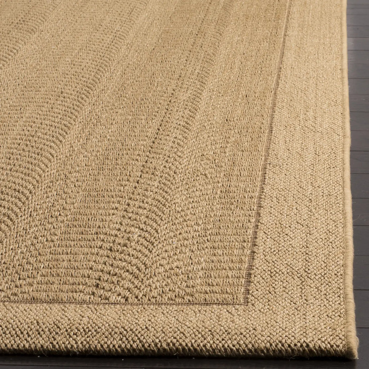 Safavieh Palm Beach 4'-0" x 6'-0" Rug in Maize