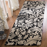 Safavieh Soho 2'-6" x 8'-0" Rug in Black / Beige