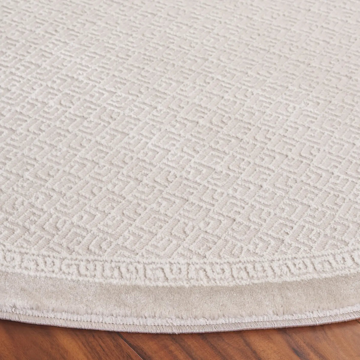 Safavieh Prestige 6'-7" x 6'-7" Rug in Beige
