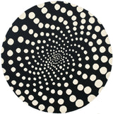 Safavieh Soho 6'-0" x 6'-0" Rug in Black / Ivory