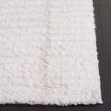 Safavieh Rumi Shag 5'-3" x 7'-6" Rug in Ivory / Light Beige