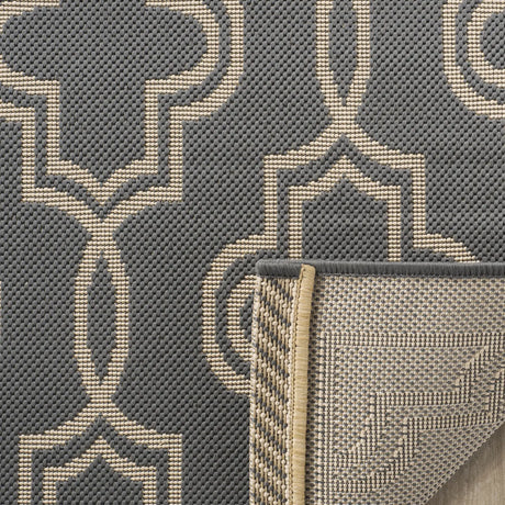 Safavieh Martha Stewart 4'-0" x 5'-7" Rug in Anthracite / Beige