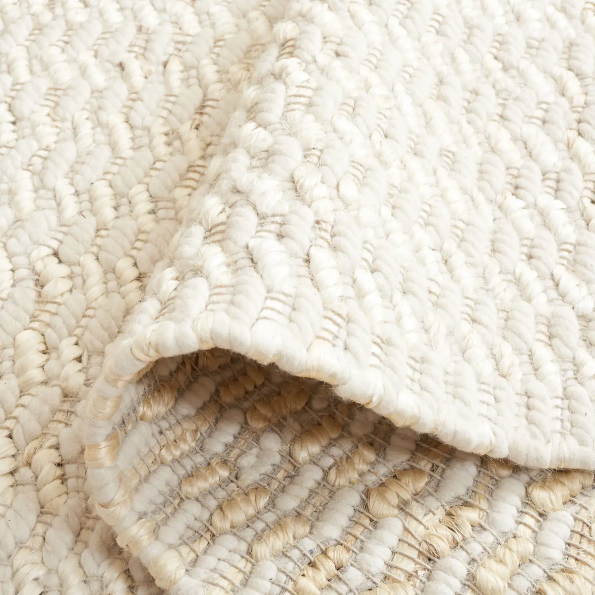 Safavieh Natural Fiber 4'-0" x 6'-0" Rug in Bleach / Ivory