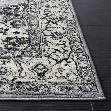 Safavieh Brentwood 4'-0" x 6'-0" Rug in Grey / Black