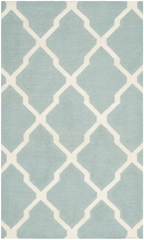 Safavieh Dhurries 3'-0" x 5'-0" Rug in Light Blue / Ivory