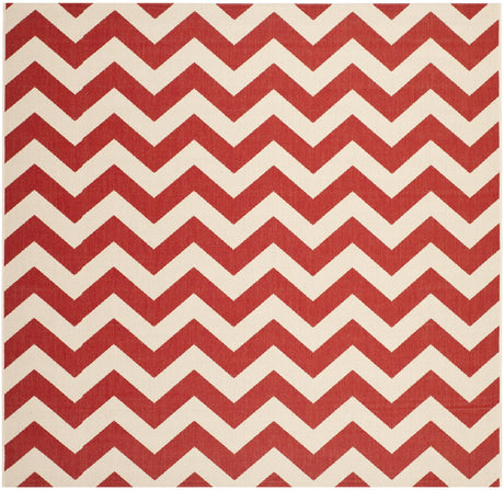 Safavieh Courtyard 7'-10" x 7'-10" Rug in Red