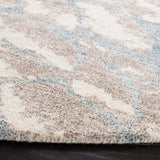 Safavieh Restoration Vintage 6'-0" x 6'-0" Rug in Light Brown / Ivory