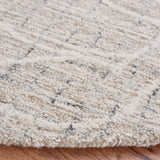 Safavieh Metro 6'-0" x 6'-0" Rug in Beige / Ivory