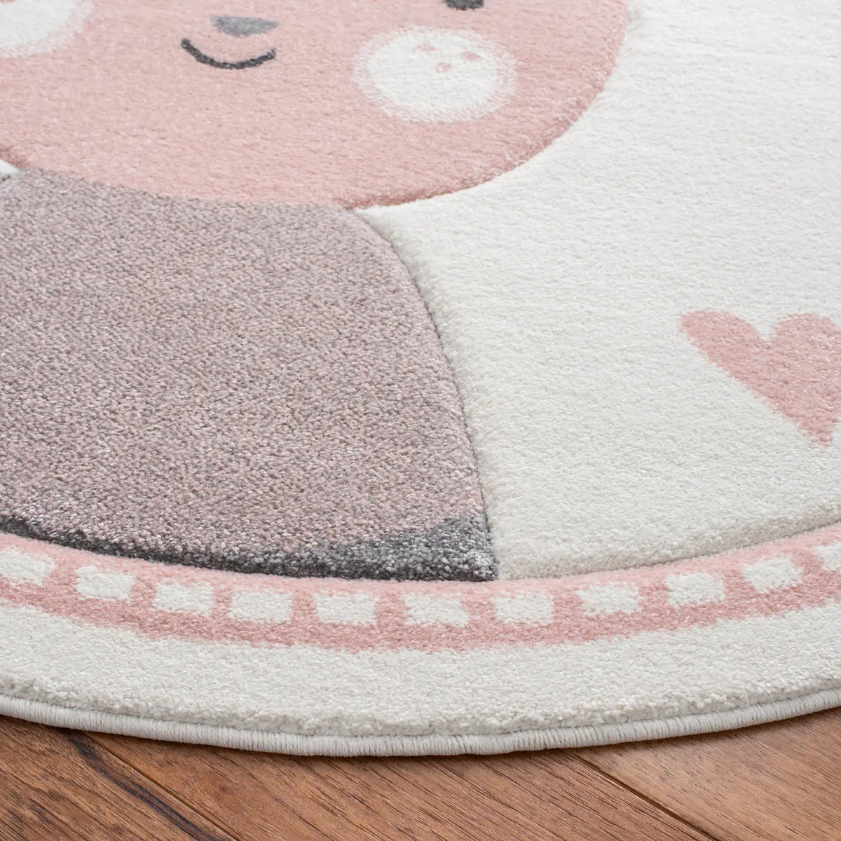 Safavieh Carousel Kids 100 5'-3" x 5'-3" Rug in Ivory / Pink