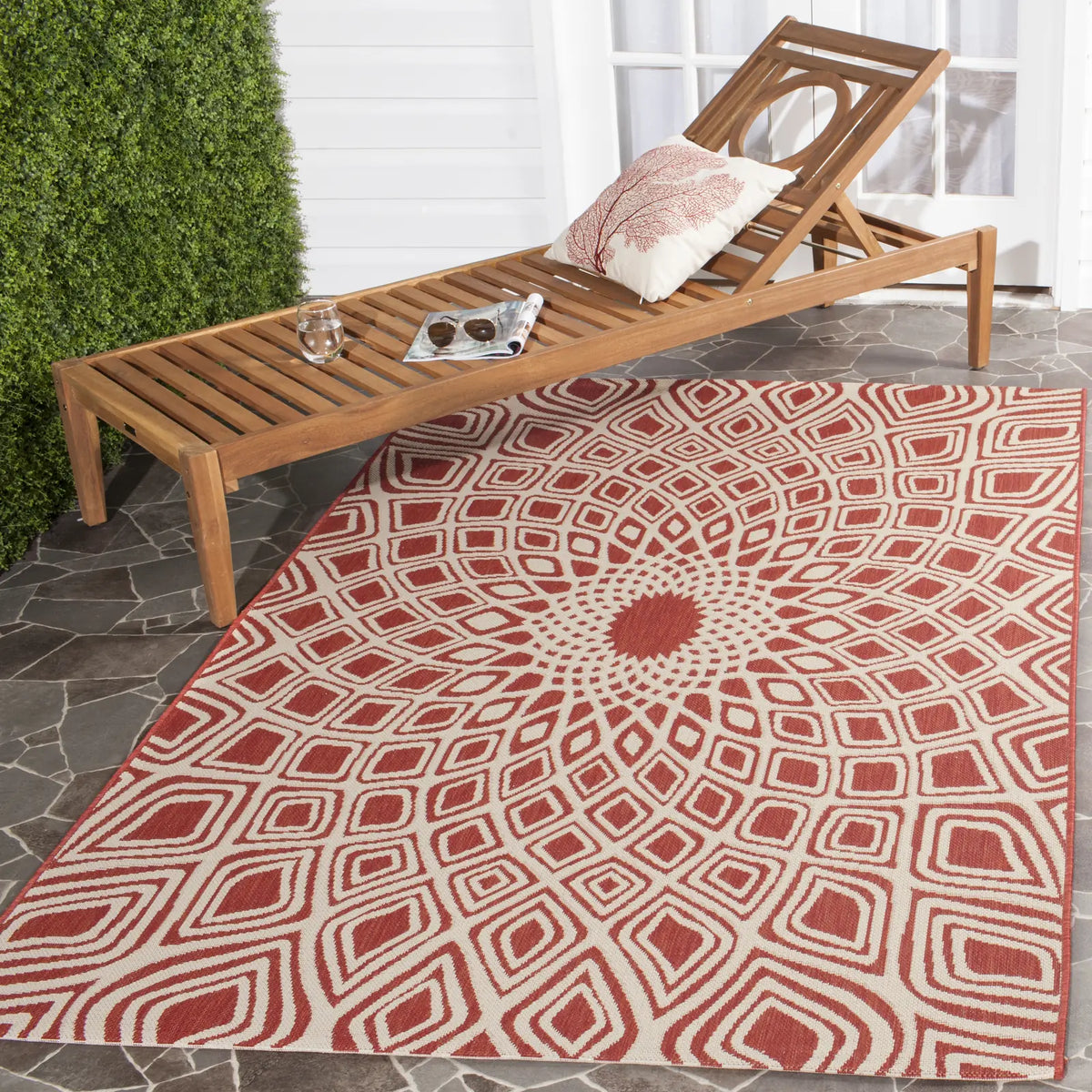 Safavieh Courtyard 4'-0" x 5'-7" Rug in Red / Beige