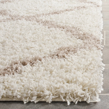 Safavieh Sgd-Dallas Shag 10'-0" x 14'-0" Rug in Ivory / Beige