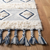 Safavieh Natura 4'-0" x 6'-0" Rug in Ivory / Blue