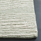 Safavieh Metro 4'-0" x 6'-0" Rug in Sage / Ivory