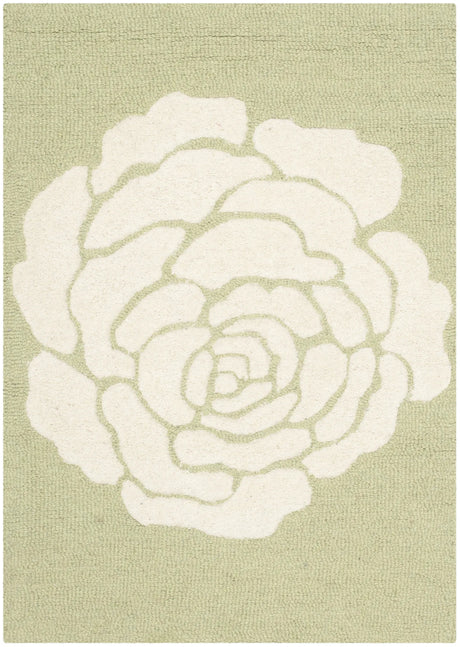 Safavieh Cambridge 2'-0" x 3'-0" Rug in Lime / Ivory