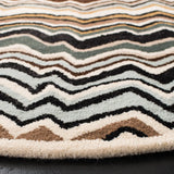 Safavieh Wyndham 7'-0" x 7'-0" Rug in Brown / Multi