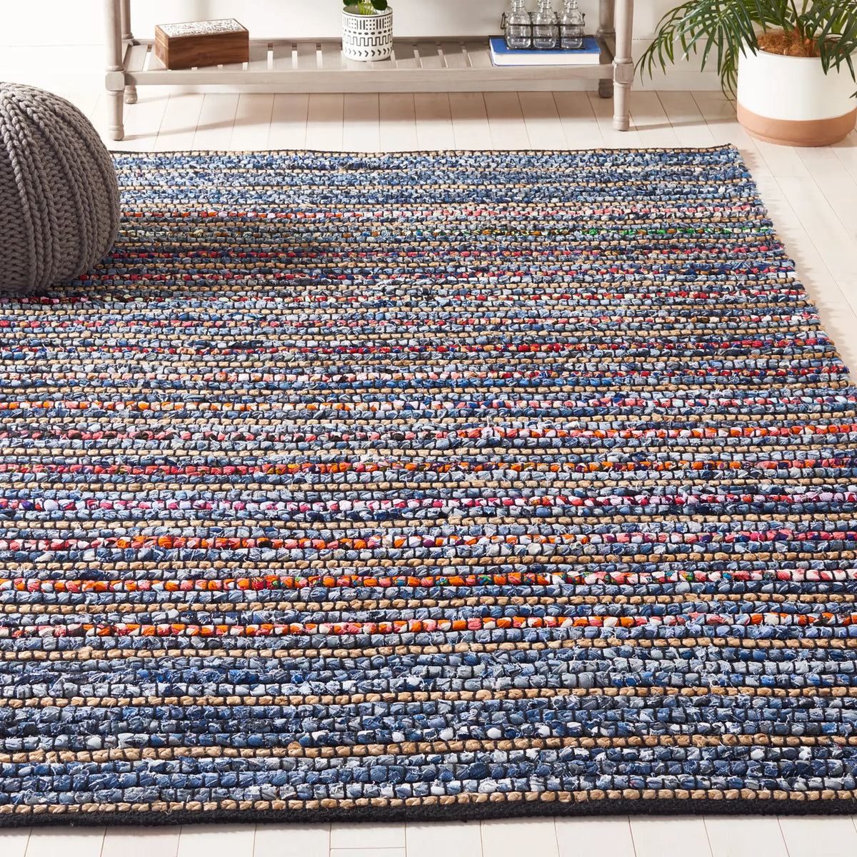 Safavieh Cape Cod 4'-0" x 6'-0" Rug in Natural / Blue