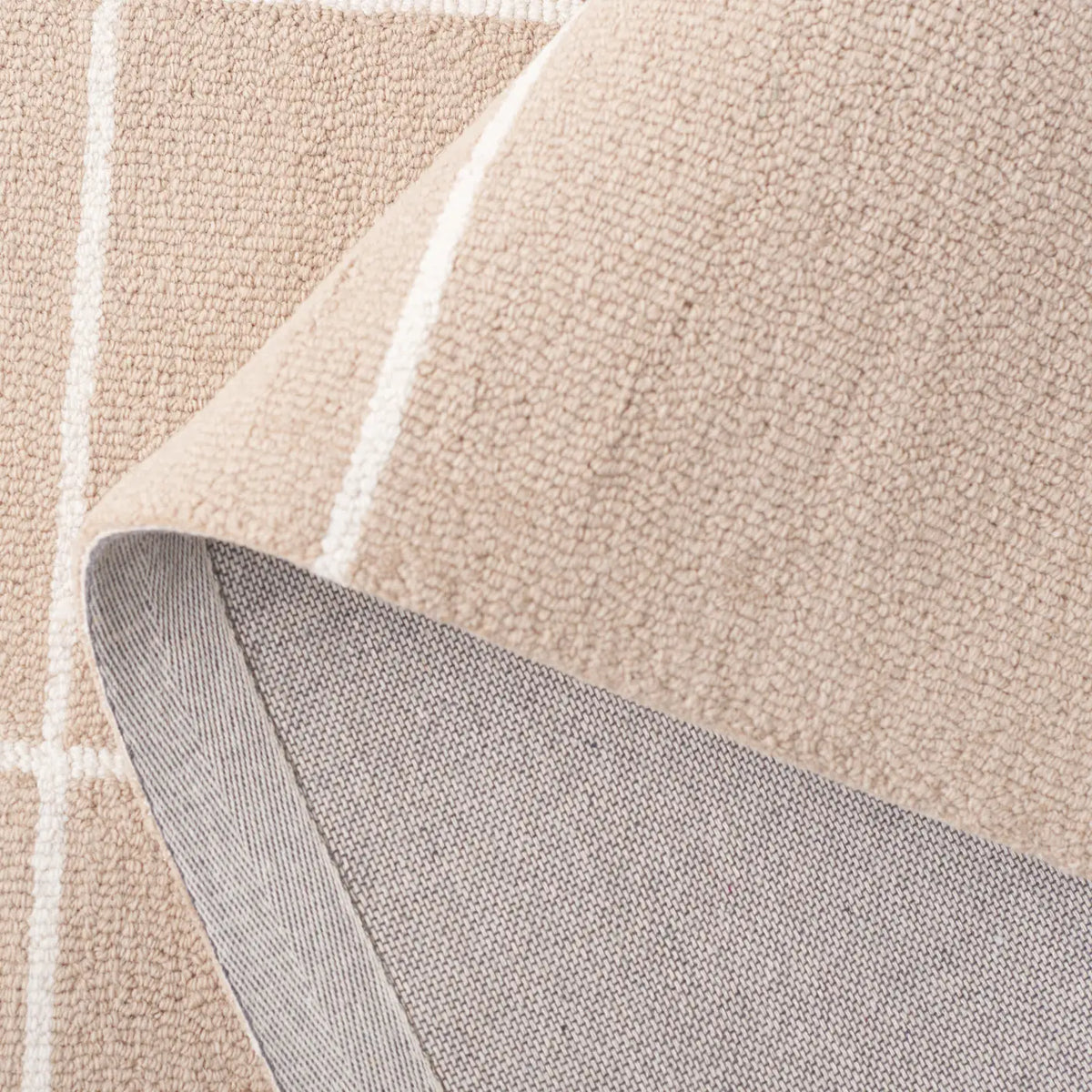 Safavieh Martha Stewart 300 8'-0" x 10'-0" Rug in Beige / Ivory