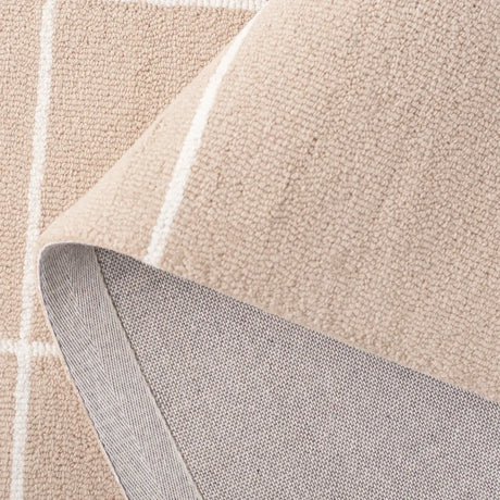 Safavieh Martha Stewart 300 8'-0" x 10'-0" Rug in Beige / Ivory