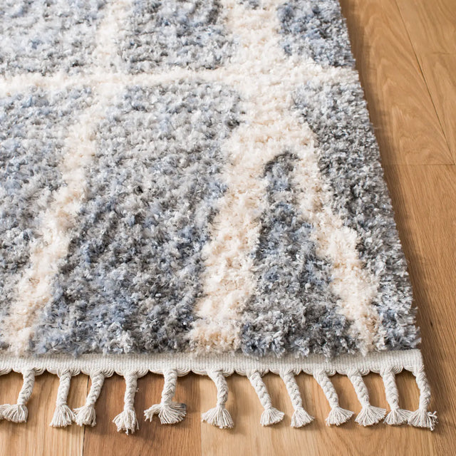 Safavieh Berber Fringe Shag 5'-3" x 7'-6" Rug in Grey / Cream