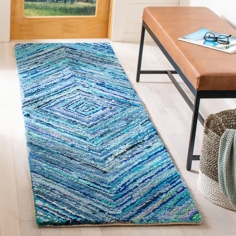 Safavieh Nantucket 2'-3" x 8'-0" Rug in Blue