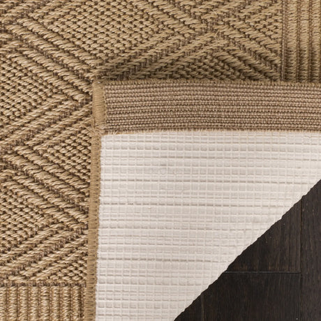 Safavieh Palm Beach 4'-0" x 6'-0" Rug in Maize