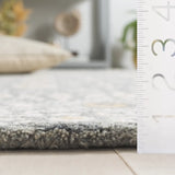 Safavieh Micro-Loop 4'-0" x 6'-0" Rug in Silver / Ivory