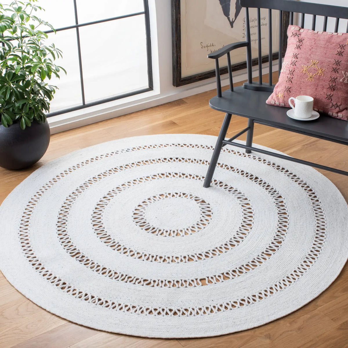 Safavieh Cape Cod 5'-0" x 5'-0" Rug in Ivory
