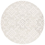 Safavieh Blossom 6'-0" x 6'-0" Rug in Grey / Ivory